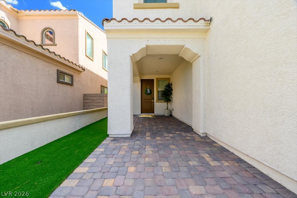 9625 Ponderosa Skye Court Property Photo 8