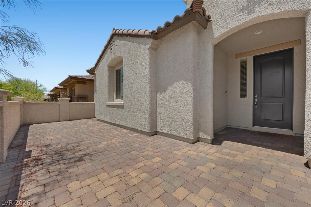 266 Inflection Street Property Photo 3