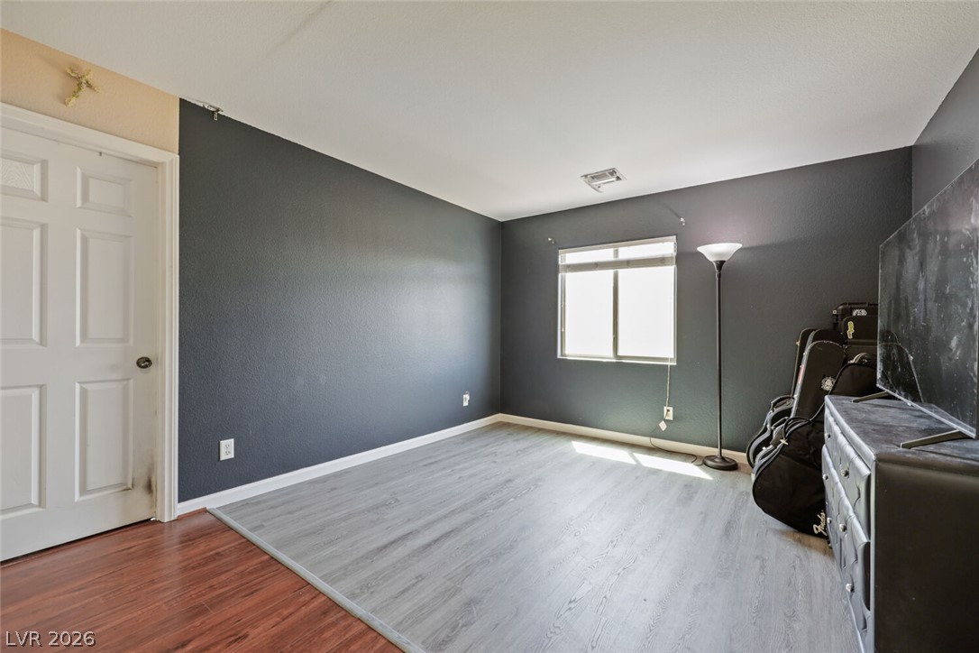 3425 Green Ice Avenue Property Photo 28