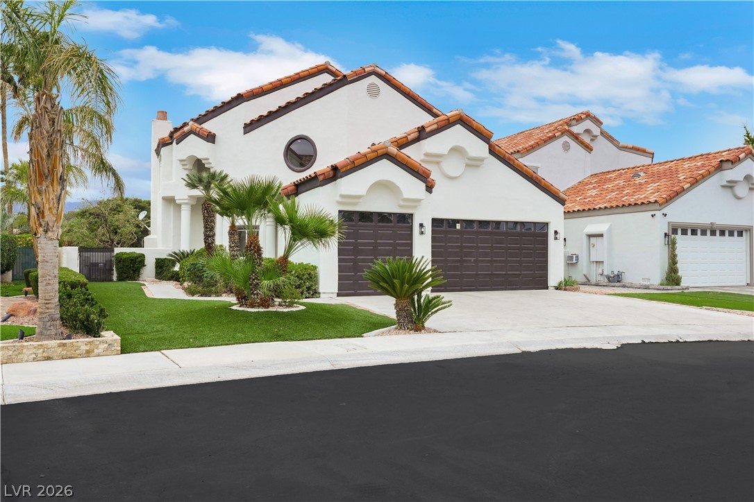 2589 Sun Reef Road Property Photo 6