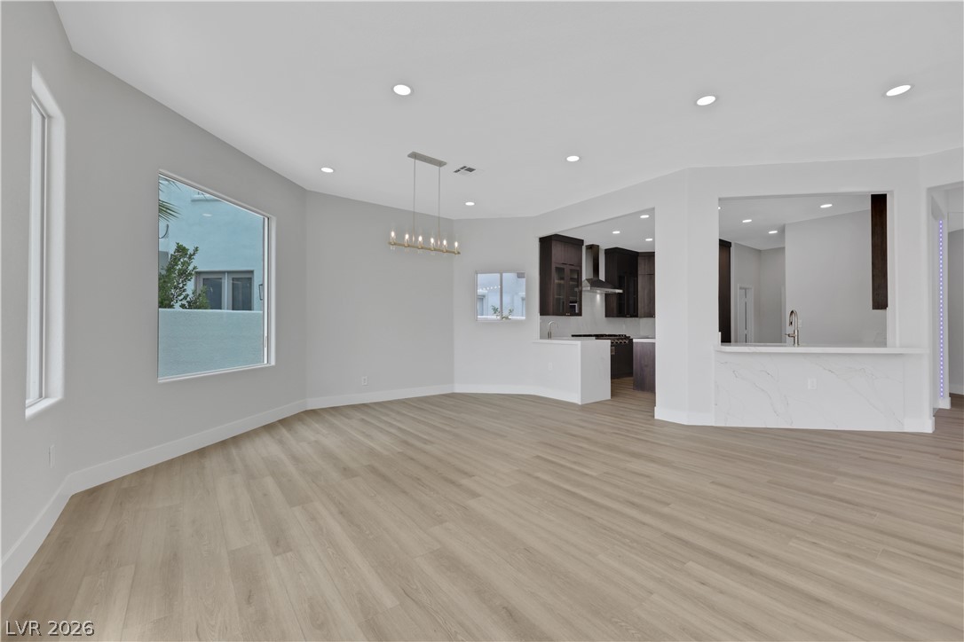 2589 Sun Reef Road Property Photo 32