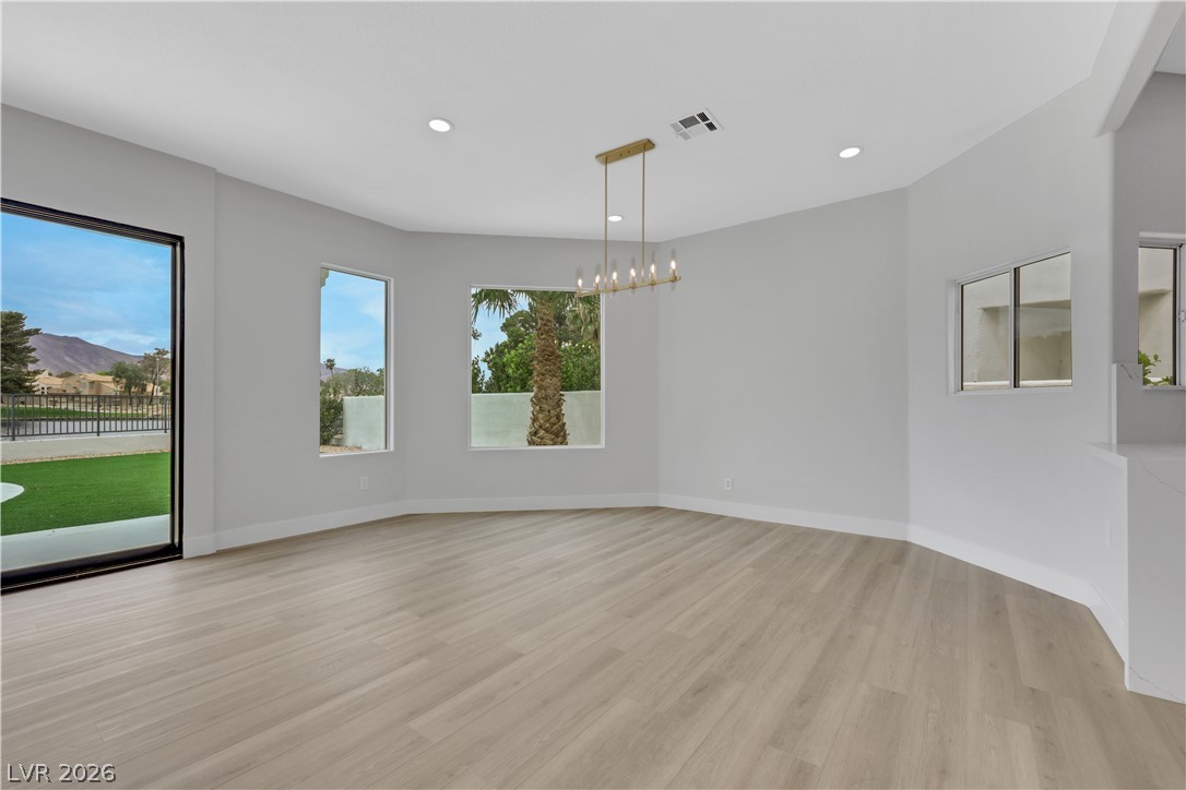 2589 Sun Reef Road Property Photo 33