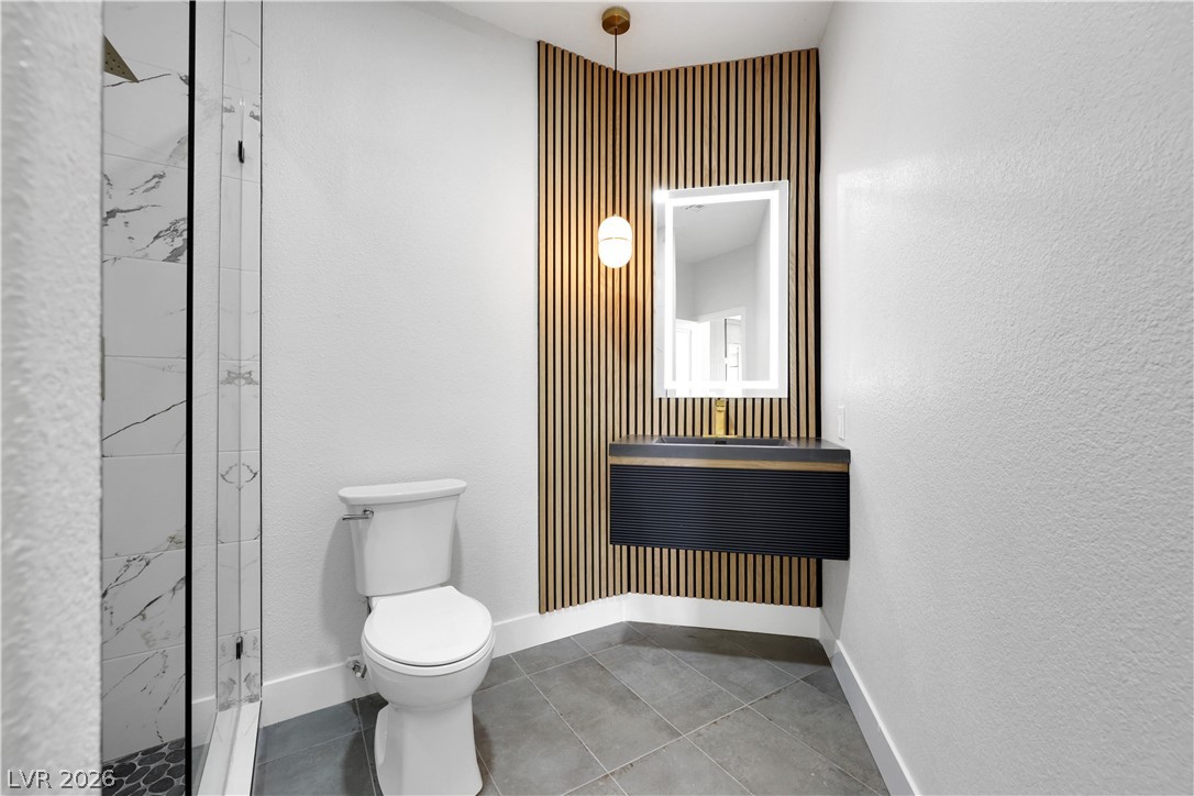 2589 Sun Reef Road Property Photo 38