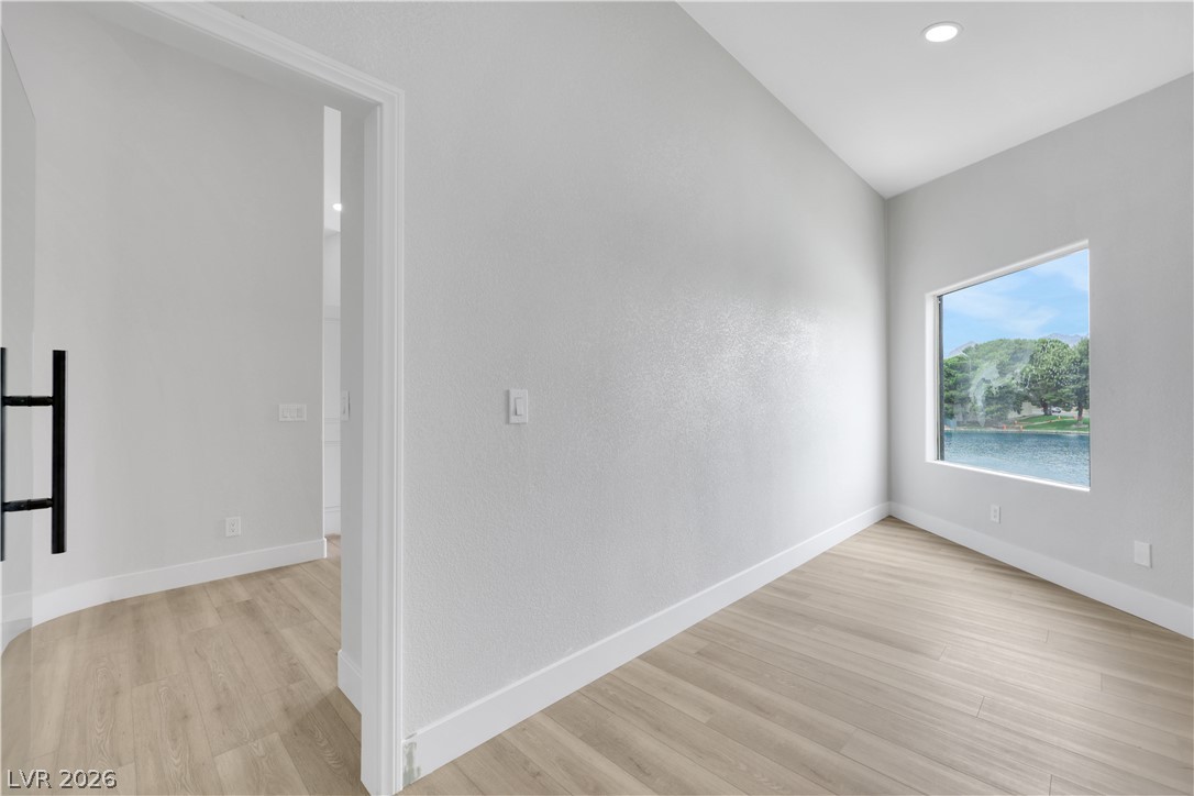 2589 Sun Reef Road Property Photo 56