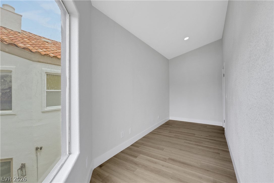 2589 Sun Reef Road Property Photo 57