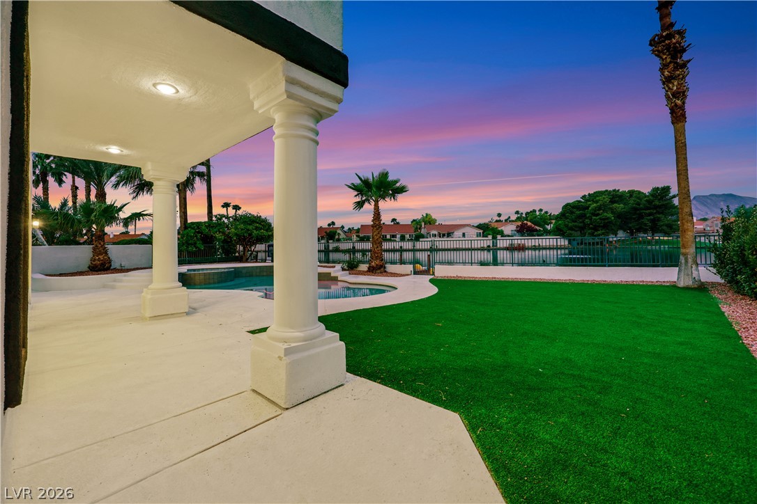 2589 Sun Reef Road Property Photo 85