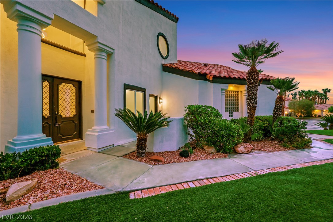 2589 Sun Reef Road Property Photo 92