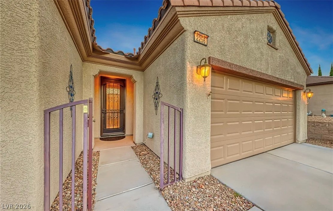 2256 Shadow Canyon Drive Property Photo 5