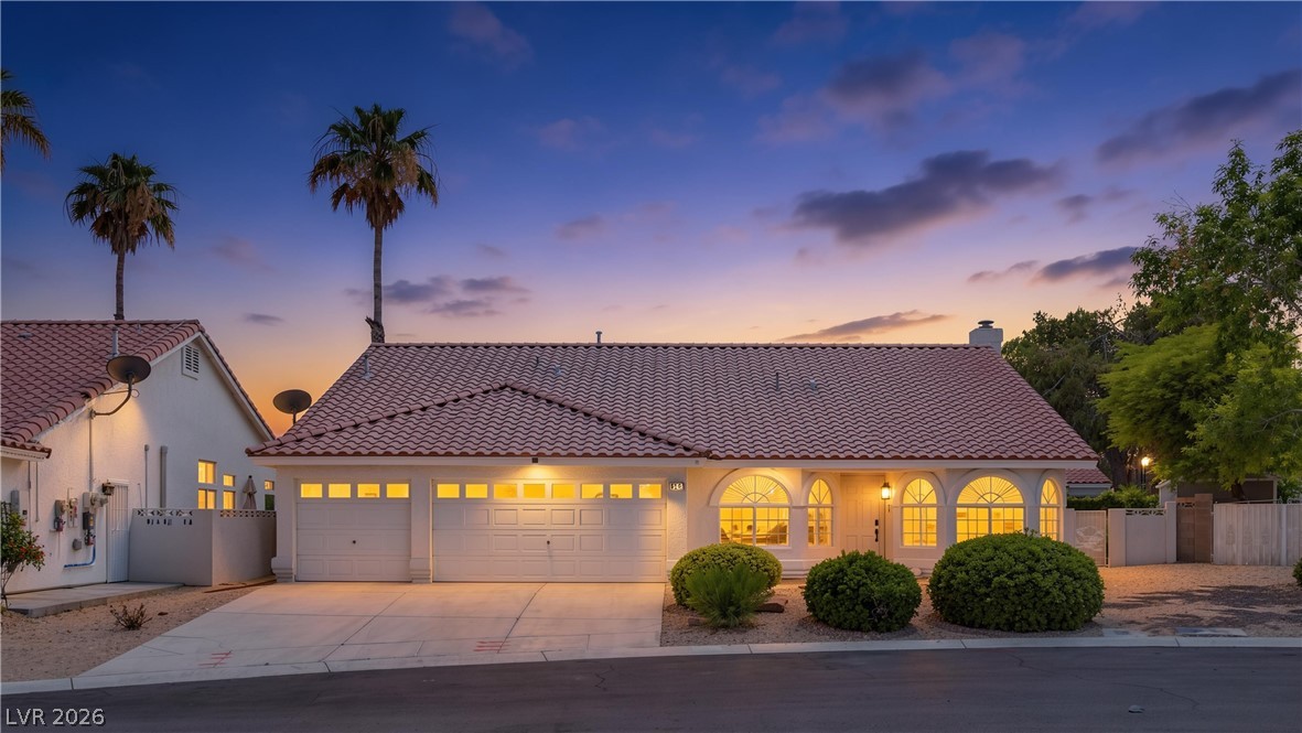 825 Royal Moon Avenue Property Photo 1