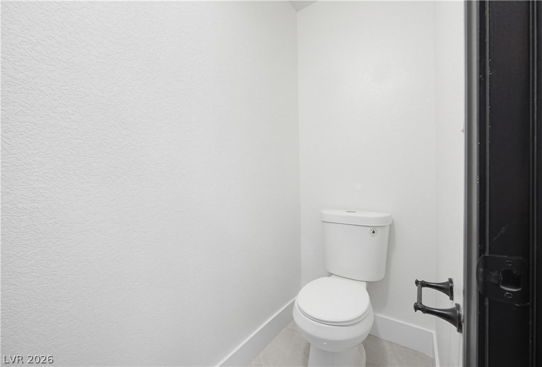 825 Royal Moon Avenue Property Photo 42
