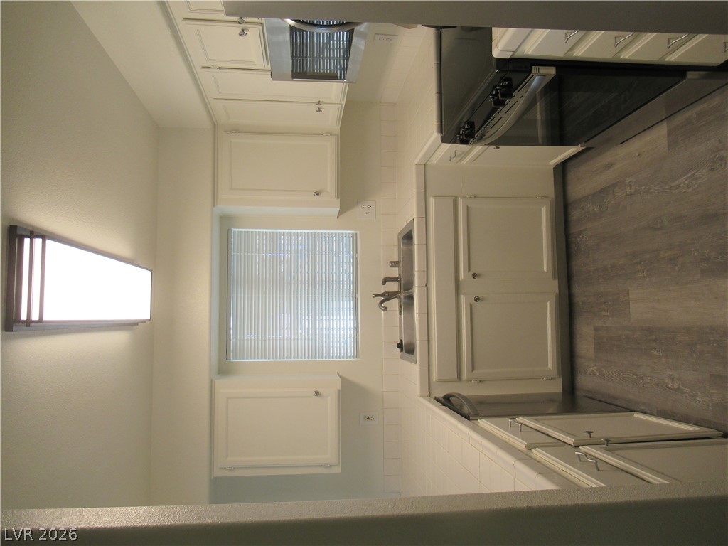 2725 South Nellis Boulevard 1020 Property Photo 13
