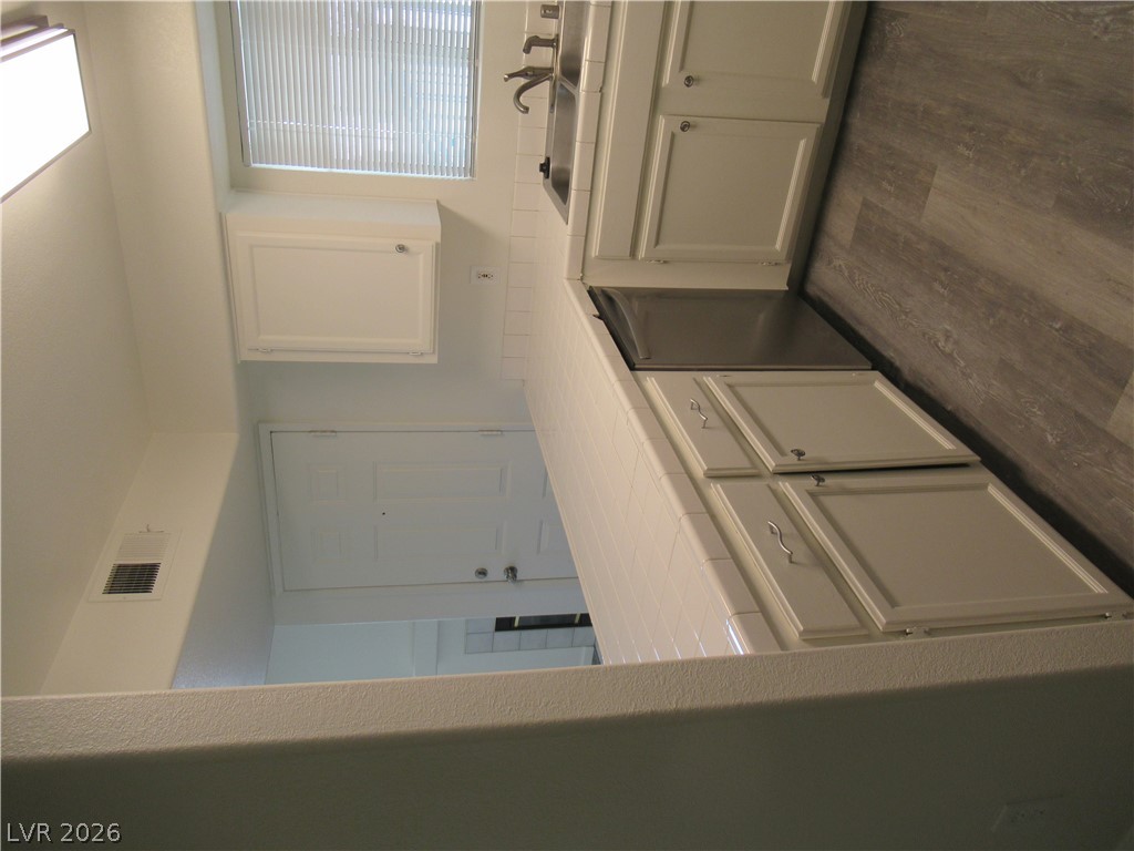 2725 South Nellis Boulevard 1020 Property Photo 16