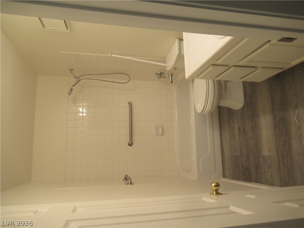 2725 South Nellis Boulevard 1020 Property Photo 28