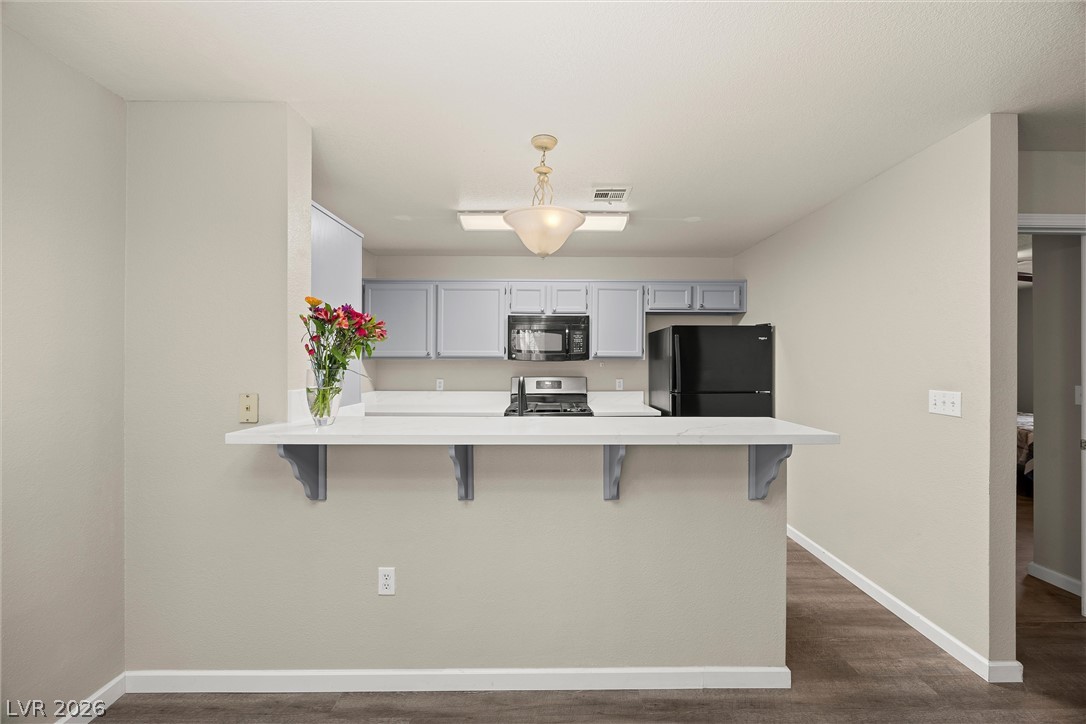 8452 Boseck Drive 154 Property Photo 2