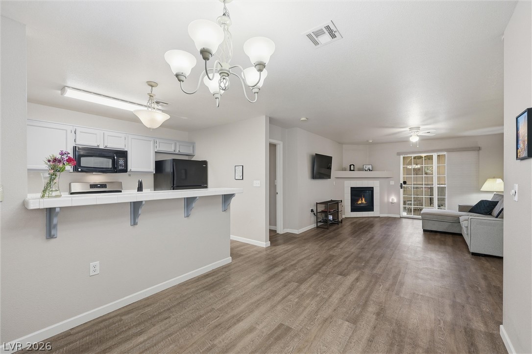 8452 Boseck Drive 154 Property Photo 12