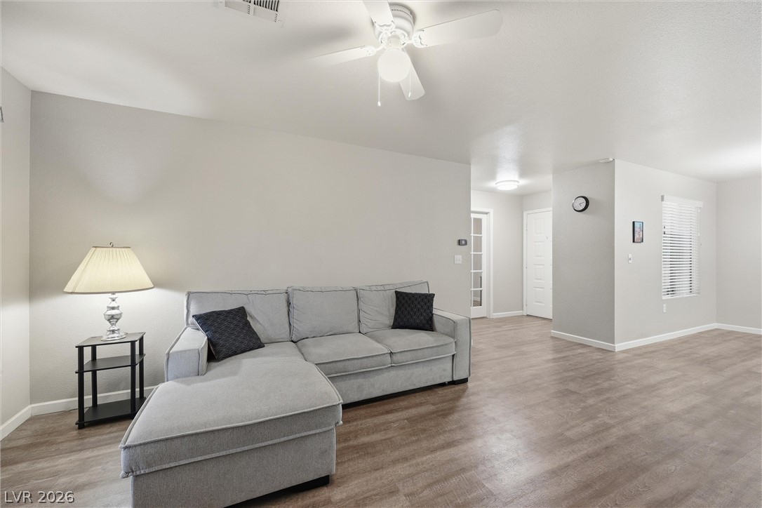 8452 Boseck Drive 154 Property Photo 15