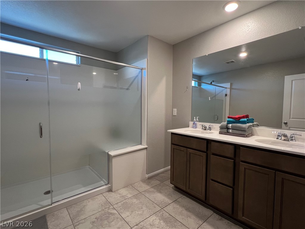 7003 West Ford Avenue Property Photo 13