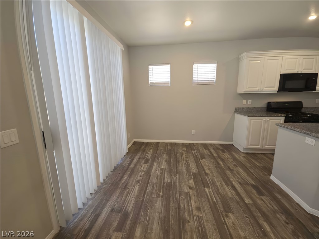 3633 Pinnate Drive Property Photo 8
