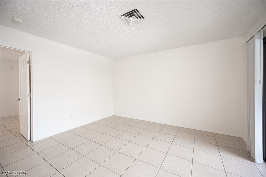 4729 Nara Vista Way 202 Property Photo 9