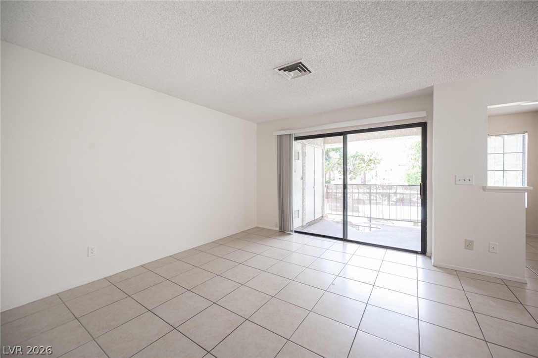 4729 Nara Vista Way 202 Property Photo 12