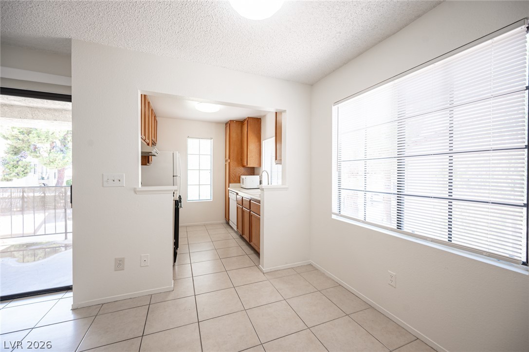 4729 Nara Vista Way 202 Property Photo 15