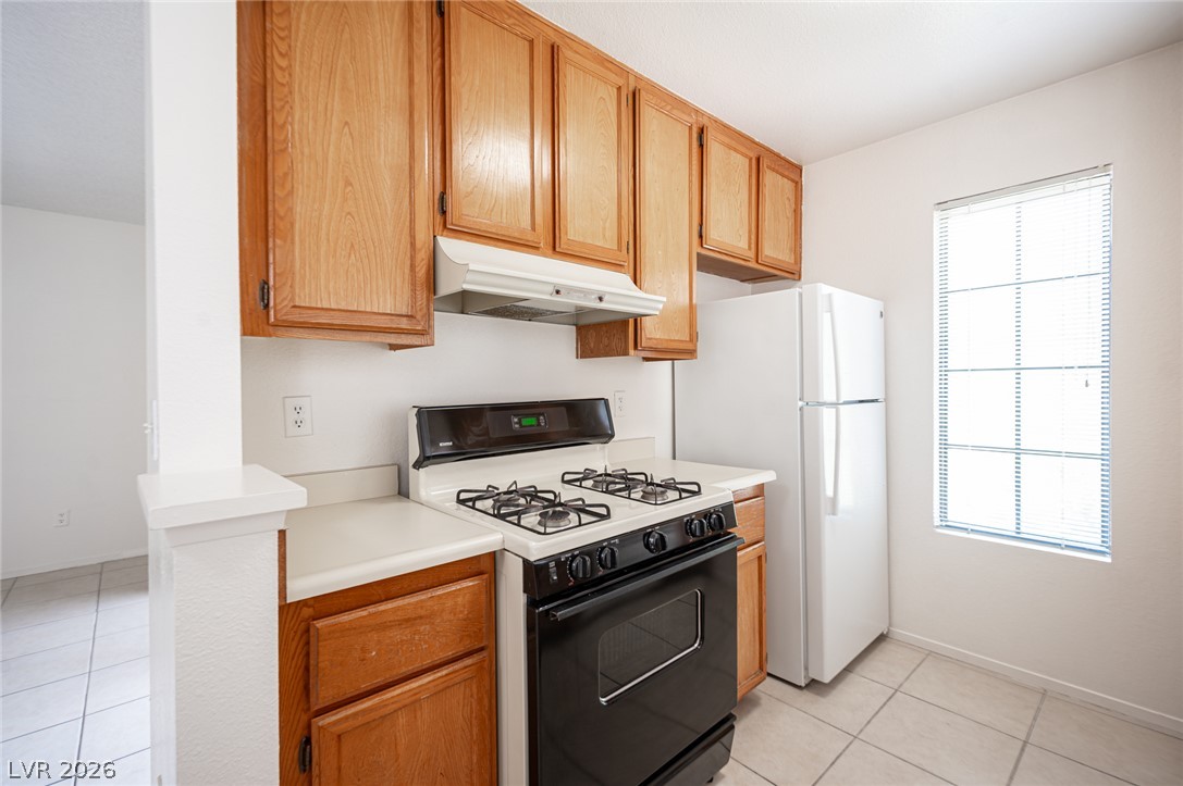 4729 Nara Vista Way 202 Property Photo 17
