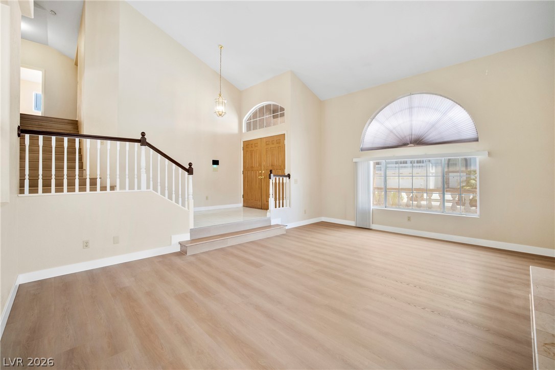 3775 Emerald Bay Circle Property Photo 6