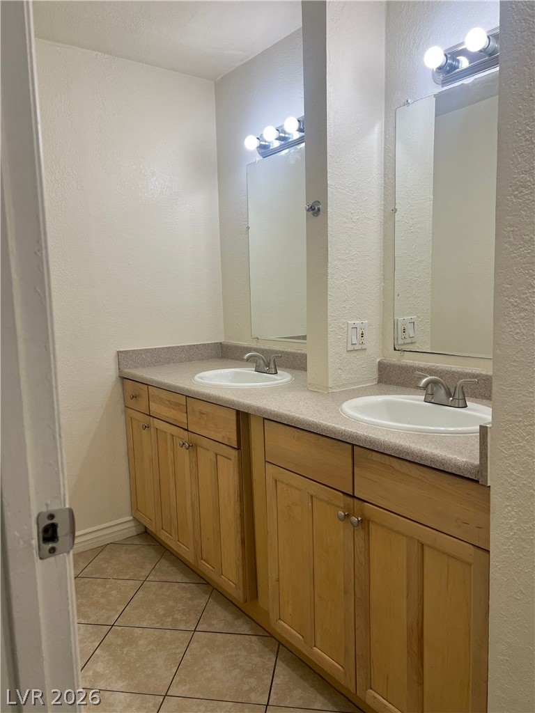 2568 Paradise Village Way Property Photo 13