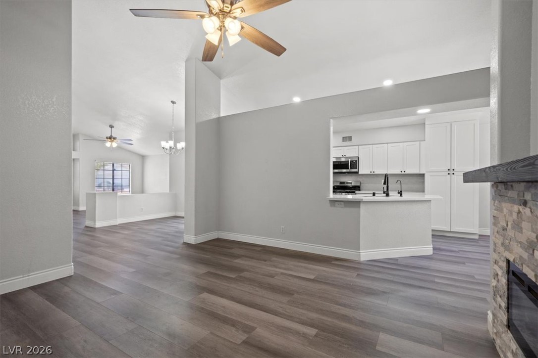 2720 Brookstone Court Property Photo 13