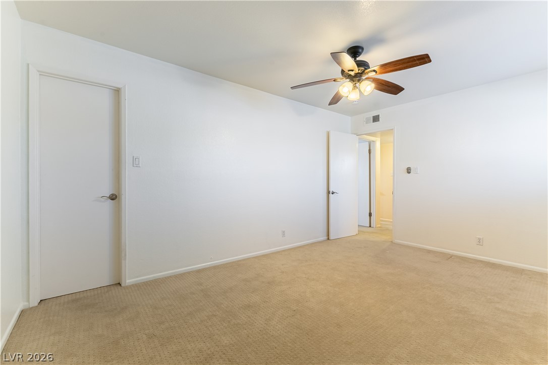 312 Redstone Street Property Photo 26