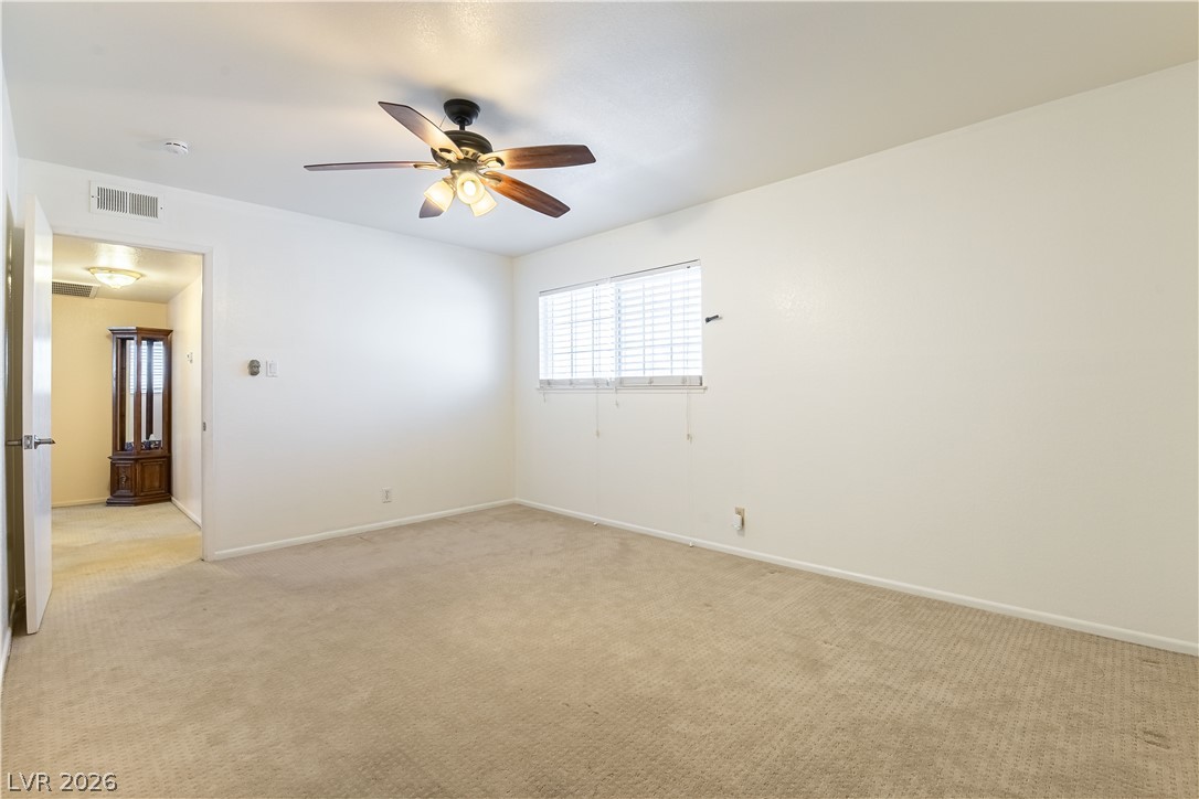 312 Redstone Street Property Photo 27