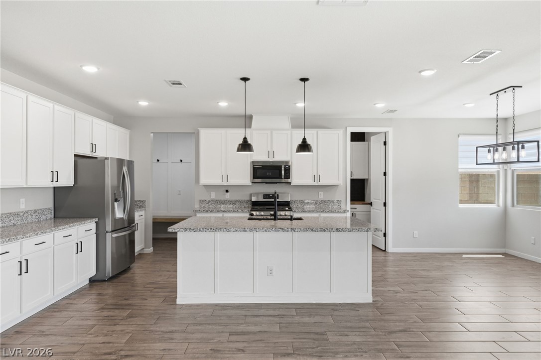8269 Skye Highlands Street Property Photo 7
