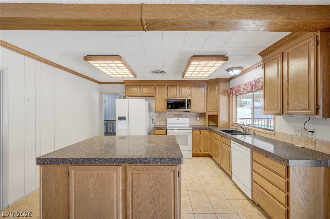 1900 Stonehaven Drive Property Photo 22
