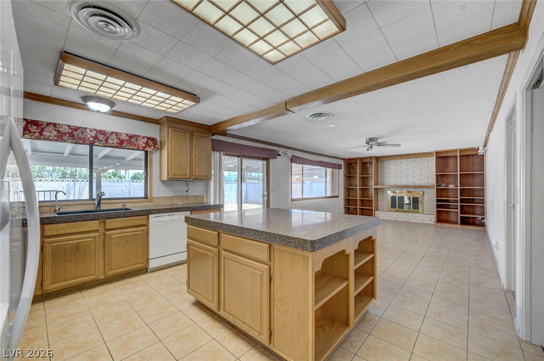 1900 Stonehaven Drive Property Photo 26
