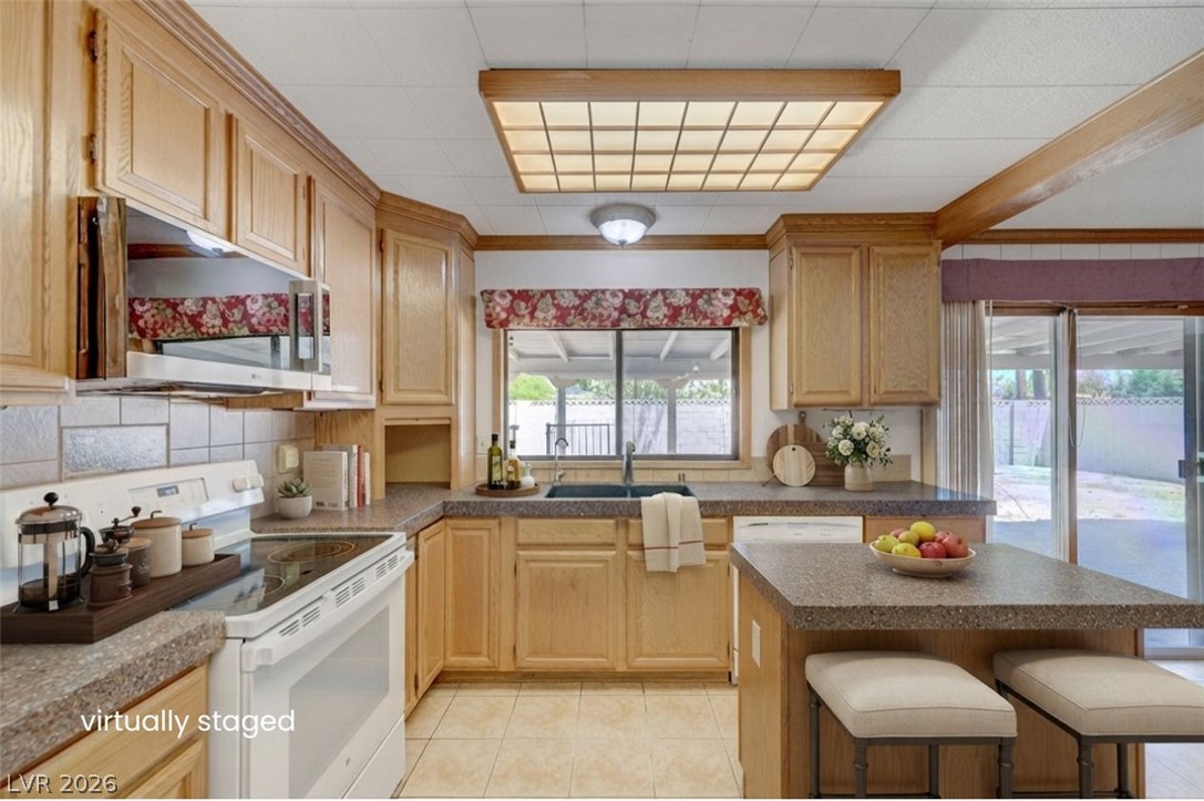 1900 Stonehaven Drive Property Photo 27