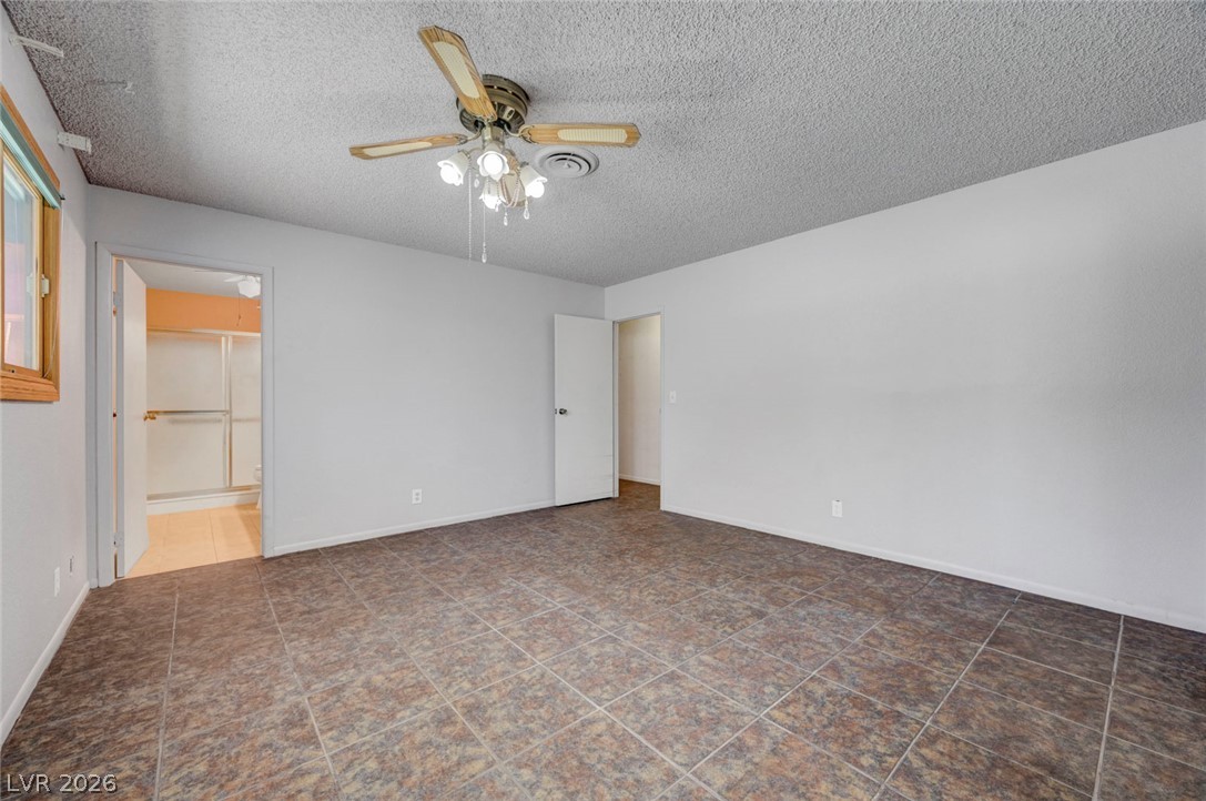 1900 Stonehaven Drive Property Photo 30