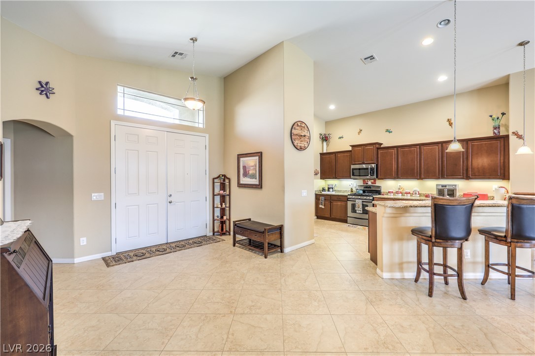9121 Tuxpan Street Property Photo 8