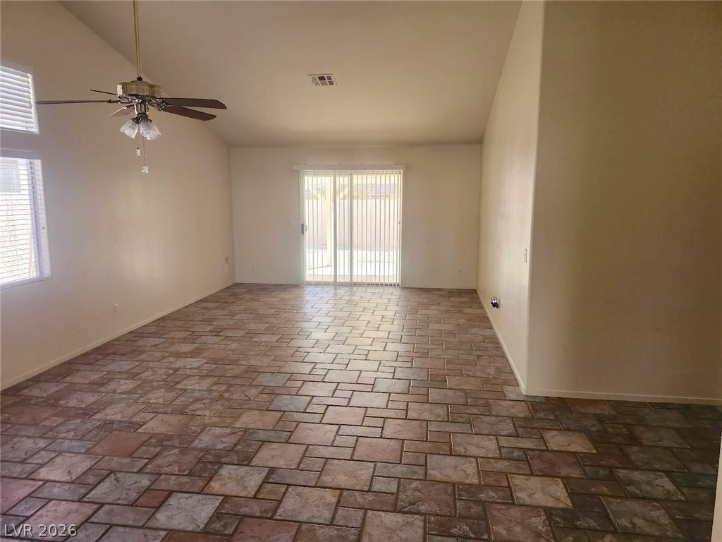 1238 Pagentry Drive Property Photo 6