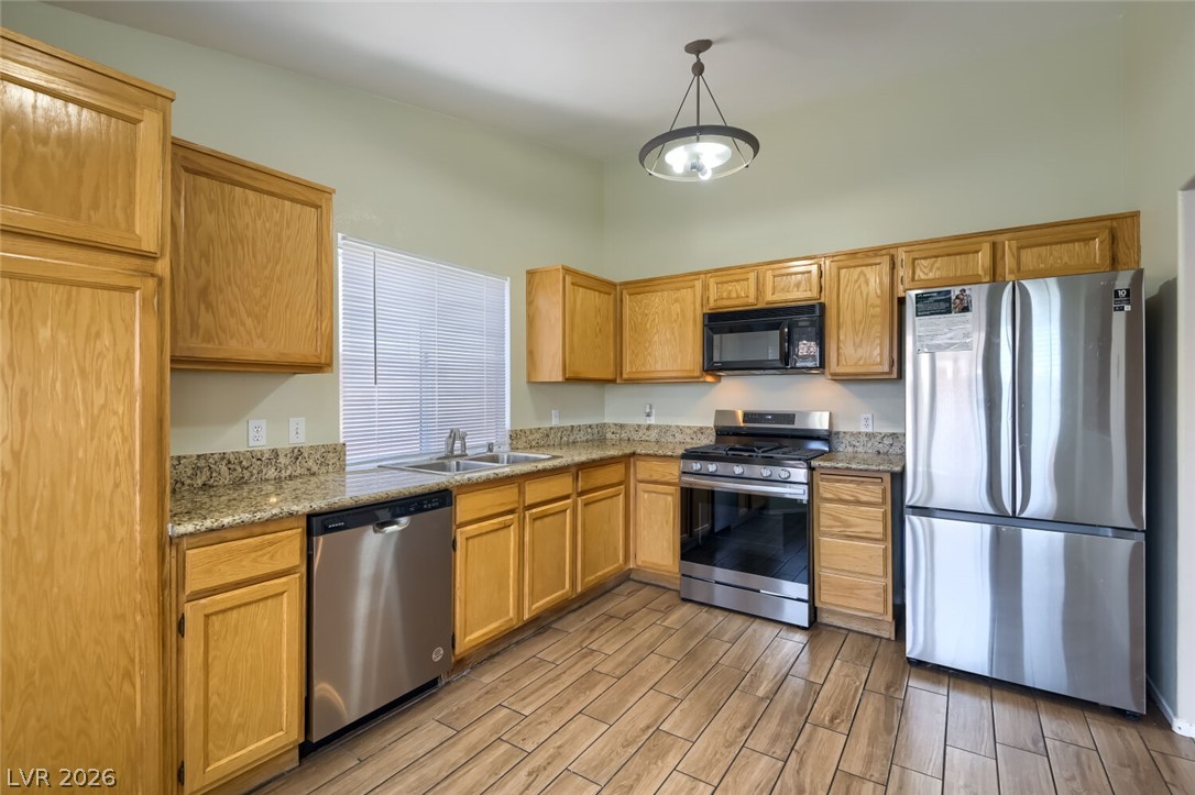 7421 Summer Sun Drive Property Photo 7