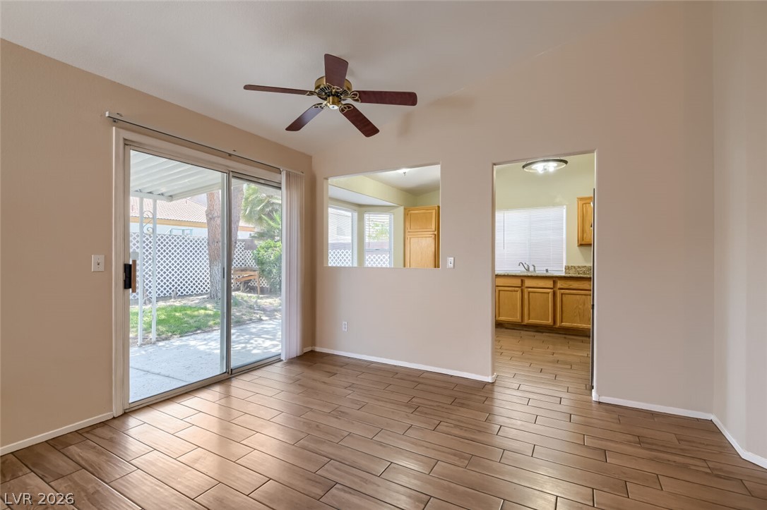 7421 Summer Sun Drive Property Photo 11