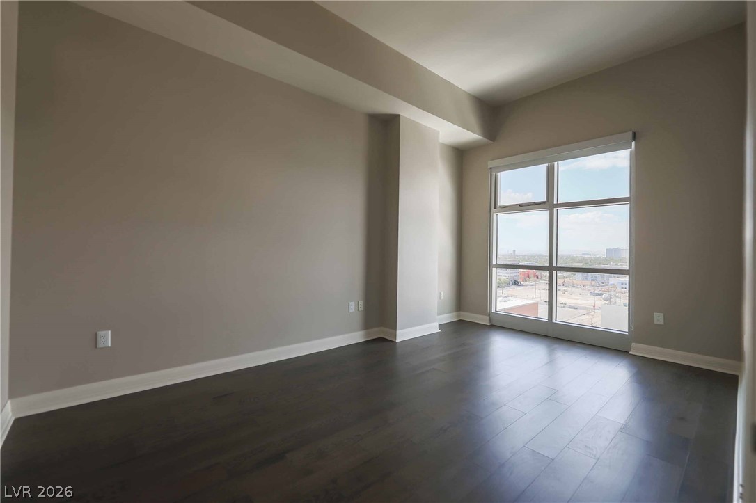 150 Las Vegas Boulevard 1211 Property Photo 11