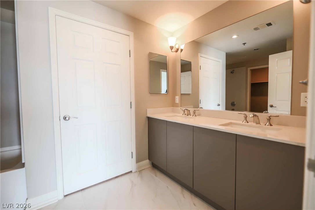 150 Las Vegas Boulevard 1211 Property Photo 13