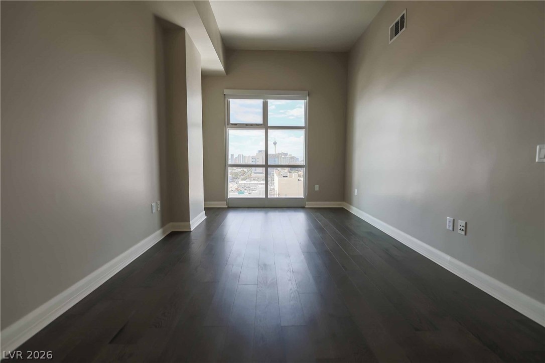 150 Las Vegas Boulevard 1211 Property Photo 15