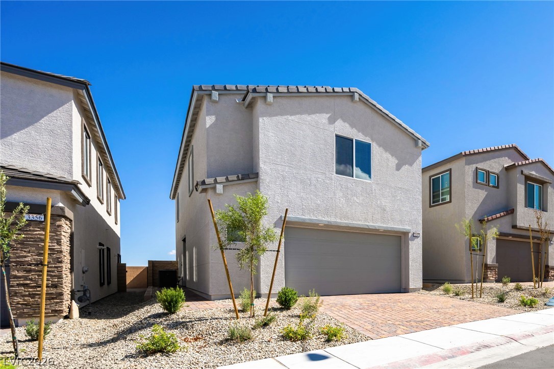 3350 Dancing Waters Street Property Photo 2