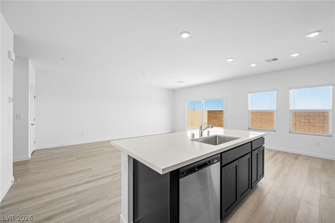 3350 Dancing Waters Street Property Photo 9