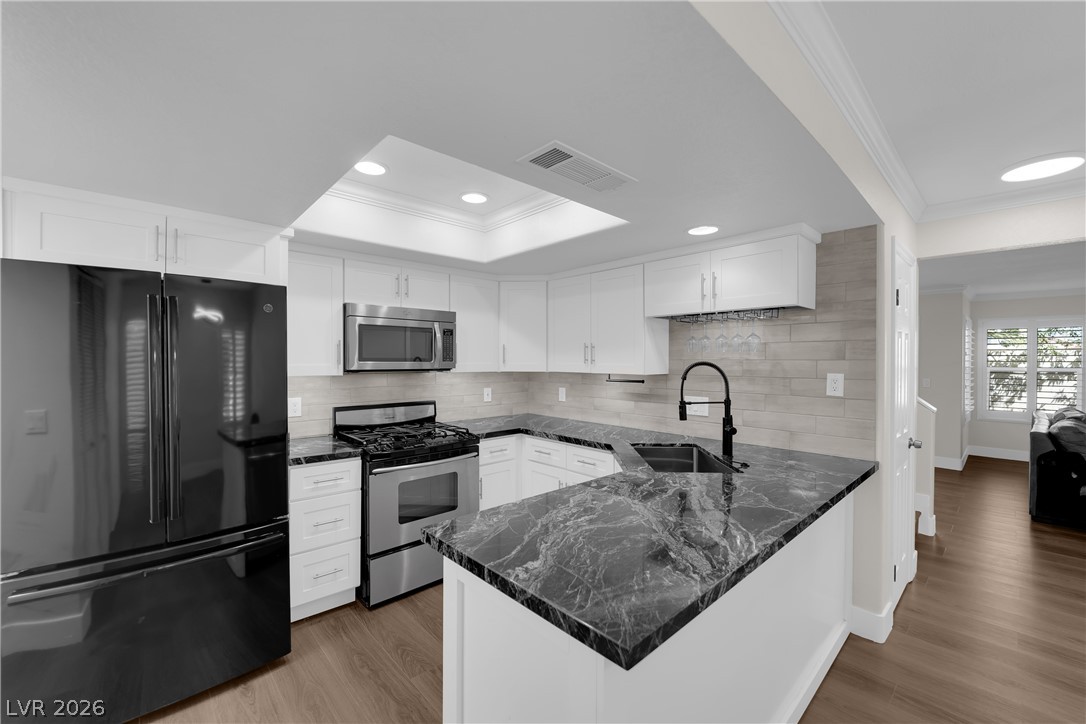 2324 Babcock Drive Property Photo 11