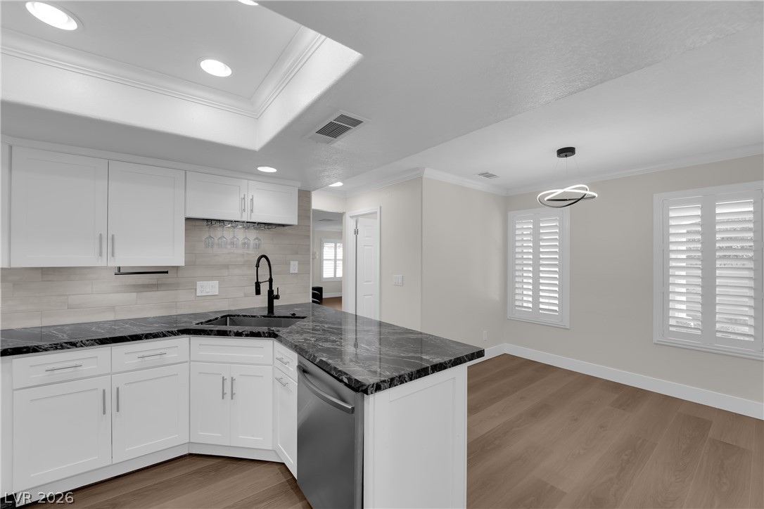 2324 Babcock Drive Property Photo 12