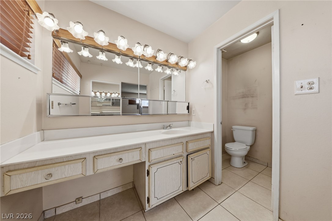 5194 Merrill Circle Property Photo 15