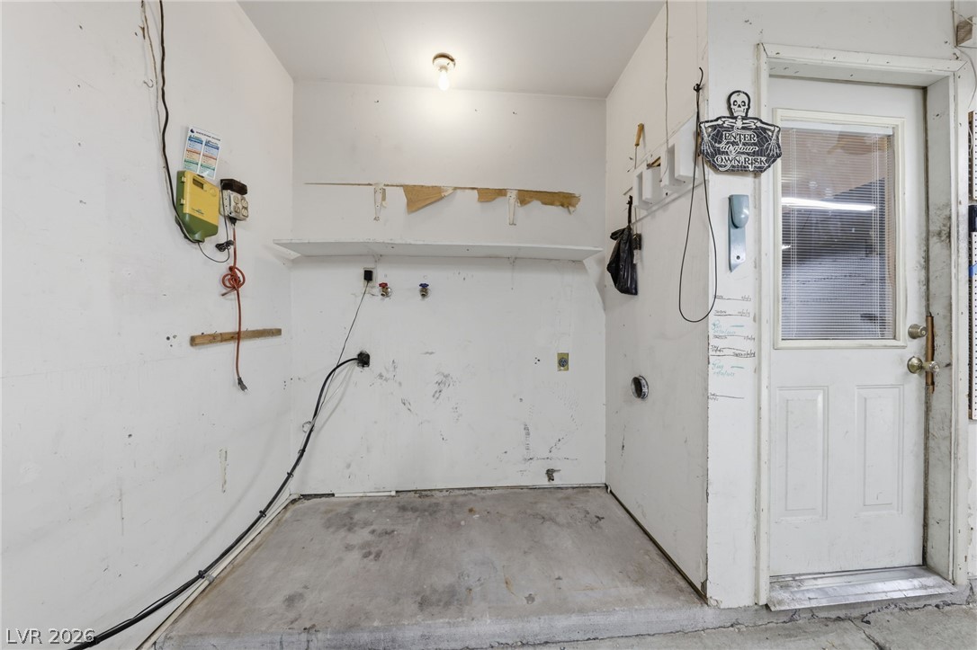 5194 Merrill Circle Property Photo 22