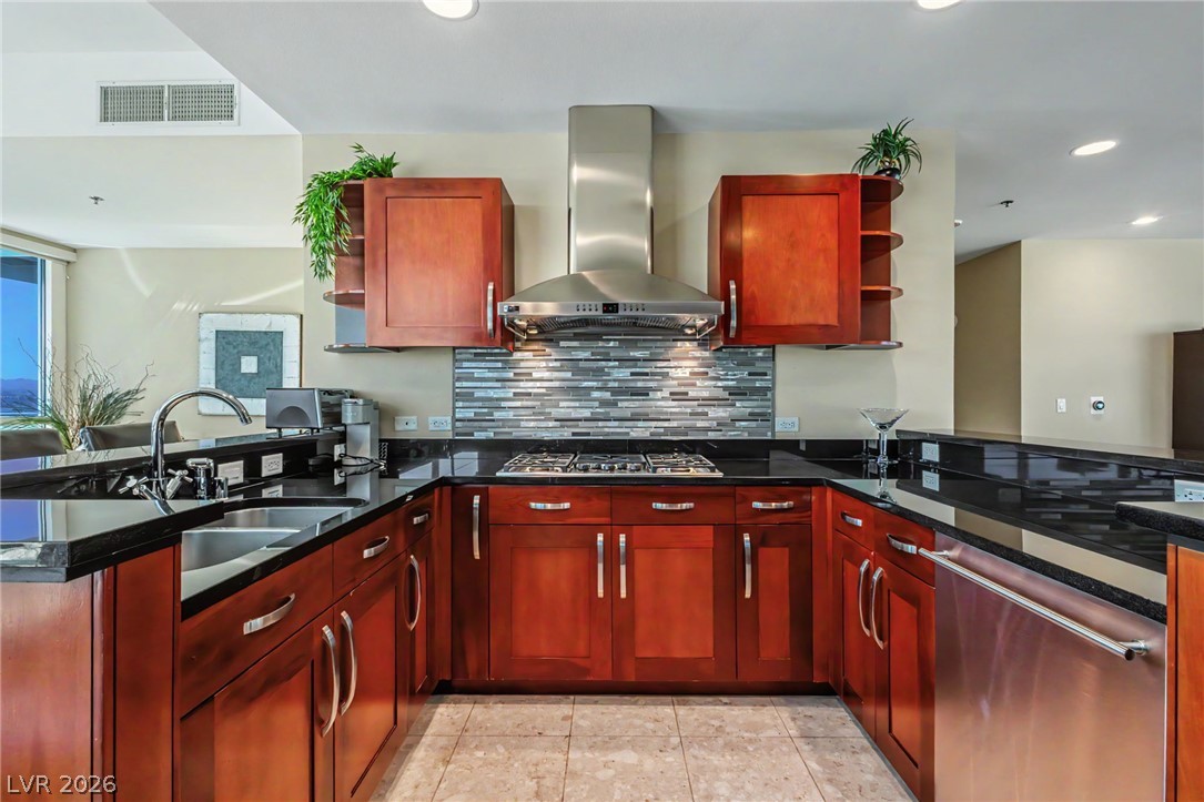 4525 Dean Martin Drive 2012 Property Photo 10